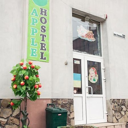 Apple Hostel Lviv Dış mekan fotoğraf