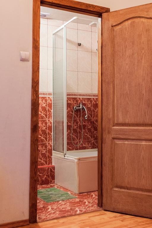 Apple Hostel Lviv Oda fotoğraf