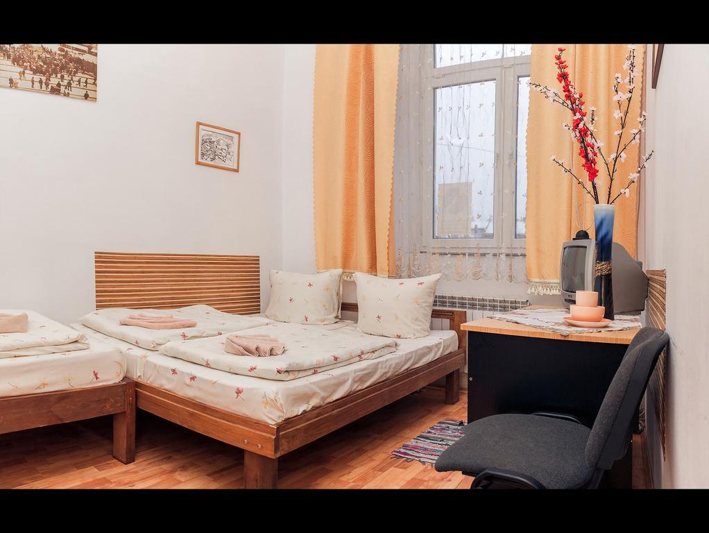 Apple Hostel Lviv Oda fotoğraf
