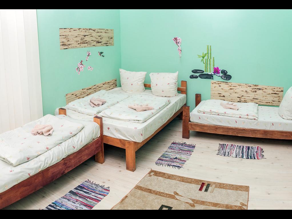 Apple Hostel Lviv Oda fotoğraf