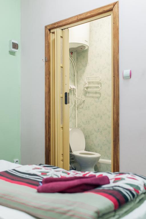 Apple Hostel Lviv Oda fotoğraf