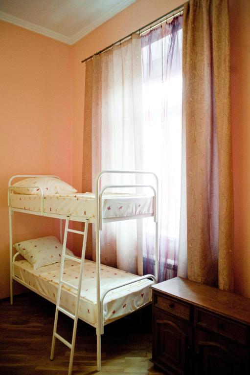 Apple Hostel Lviv Oda fotoğraf