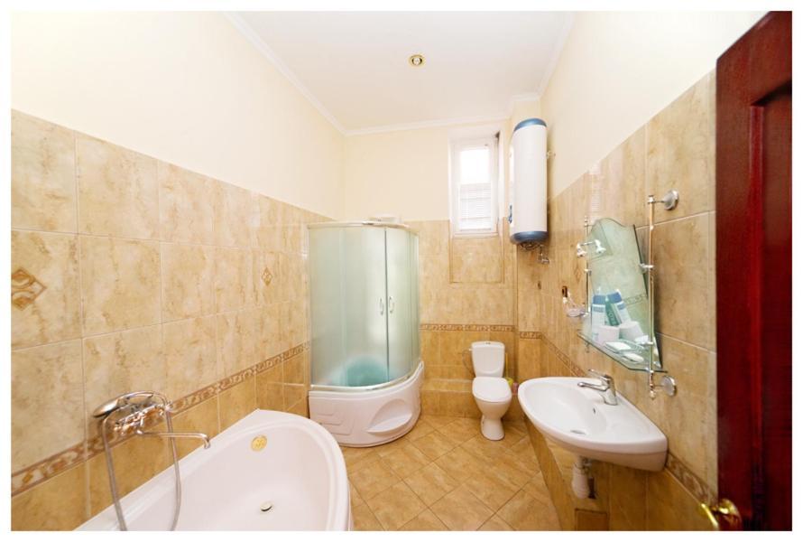 Apple Hostel Lviv Dış mekan fotoğraf