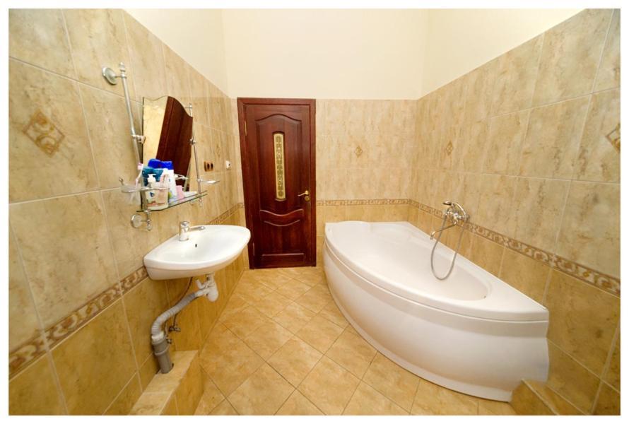 Apple Hostel Lviv Dış mekan fotoğraf